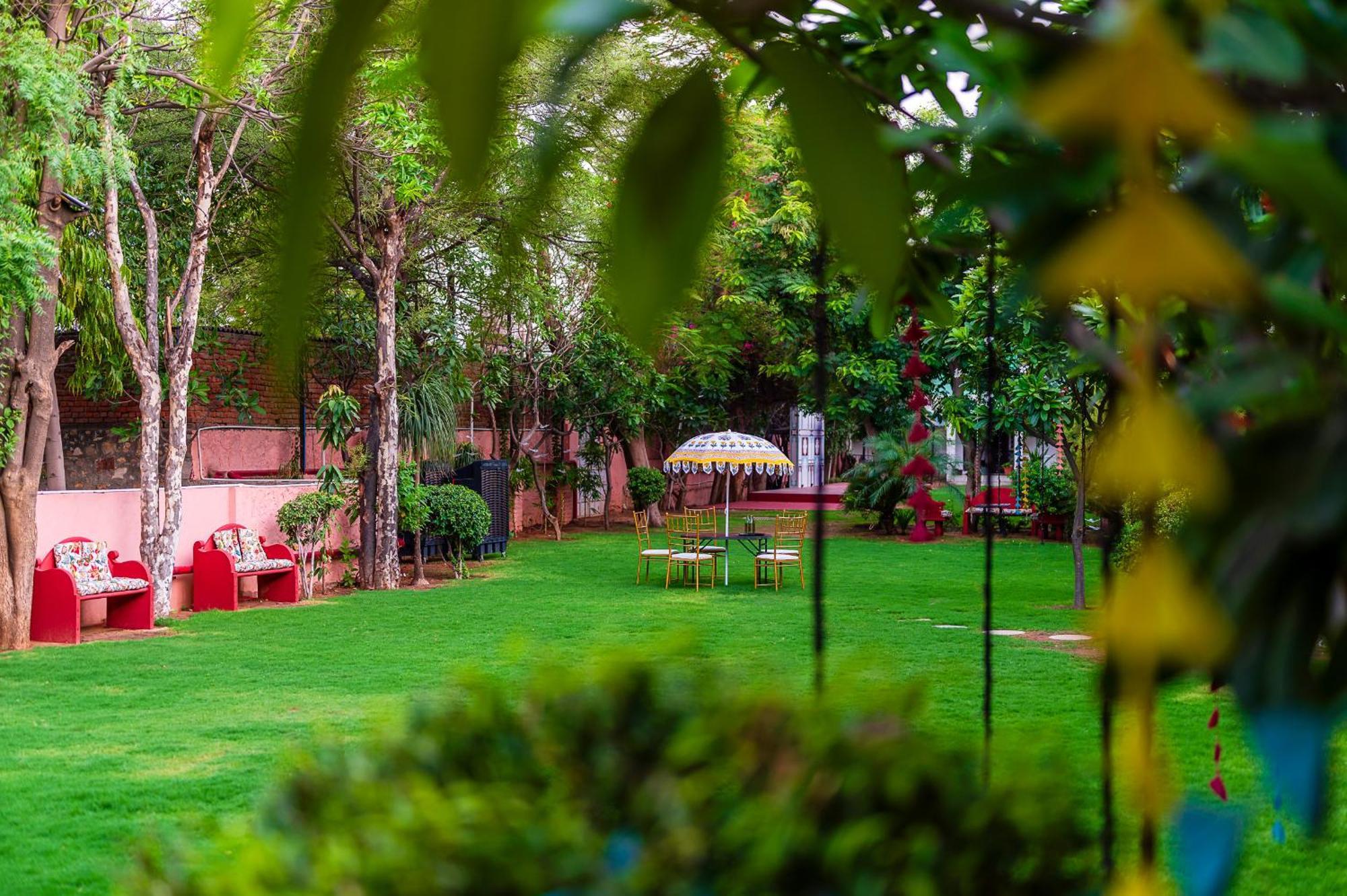 Nine Palms Resort Τζαϊπούρ Εξωτερικό φωτογραφία